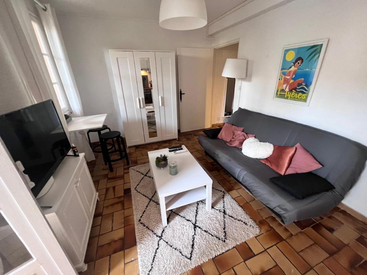 Sympathique Studio En Rez De Jardin Dans Residence Єр Екстер'єр фото